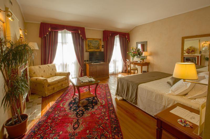 Romantic Hotel Furno San Francesco al Campo Dış mekan fotoğraf