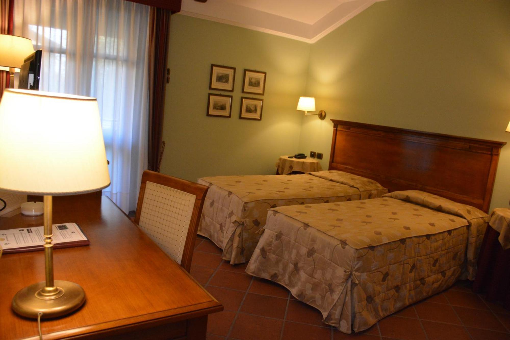 Romantic Hotel Furno San Francesco al Campo Dış mekan fotoğraf